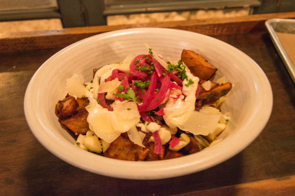 Le Chic Shack Poutine with beef