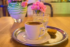 How to drink turkish coffee