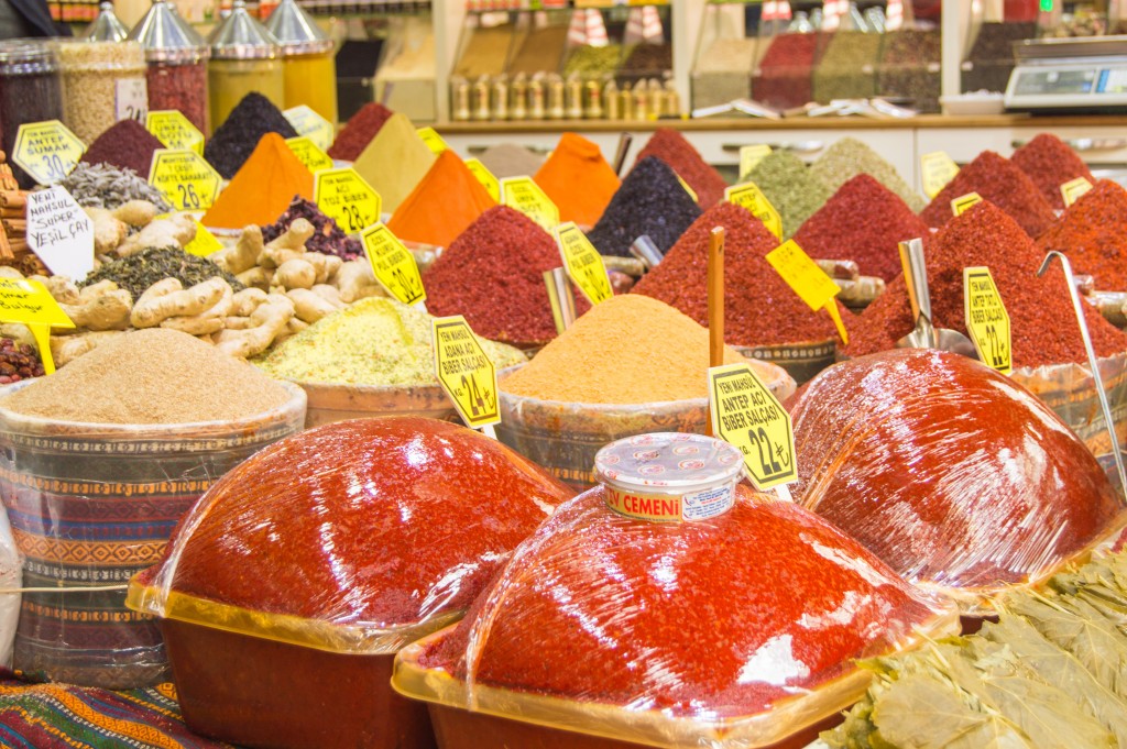 Where to buy spices in Istanbul