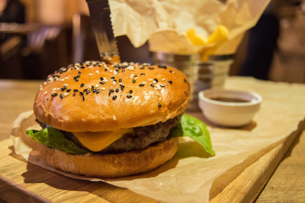 Ekaterinburger-must-try-Ekaterinburg