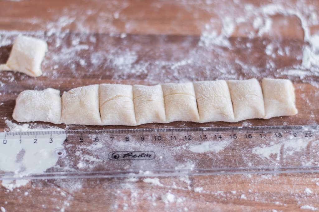 pelmeni-from-scratch