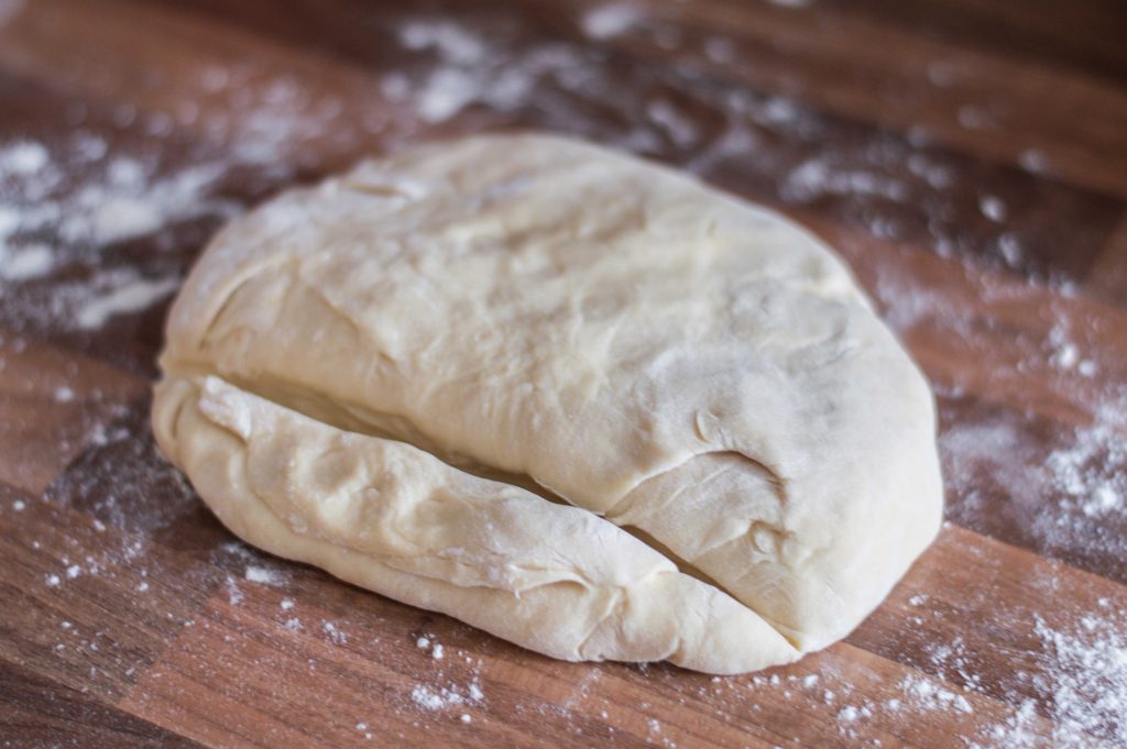 russian-pelmeni-dough