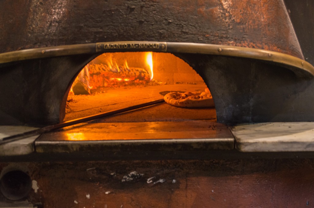 wood_fired_oven_in_MAST