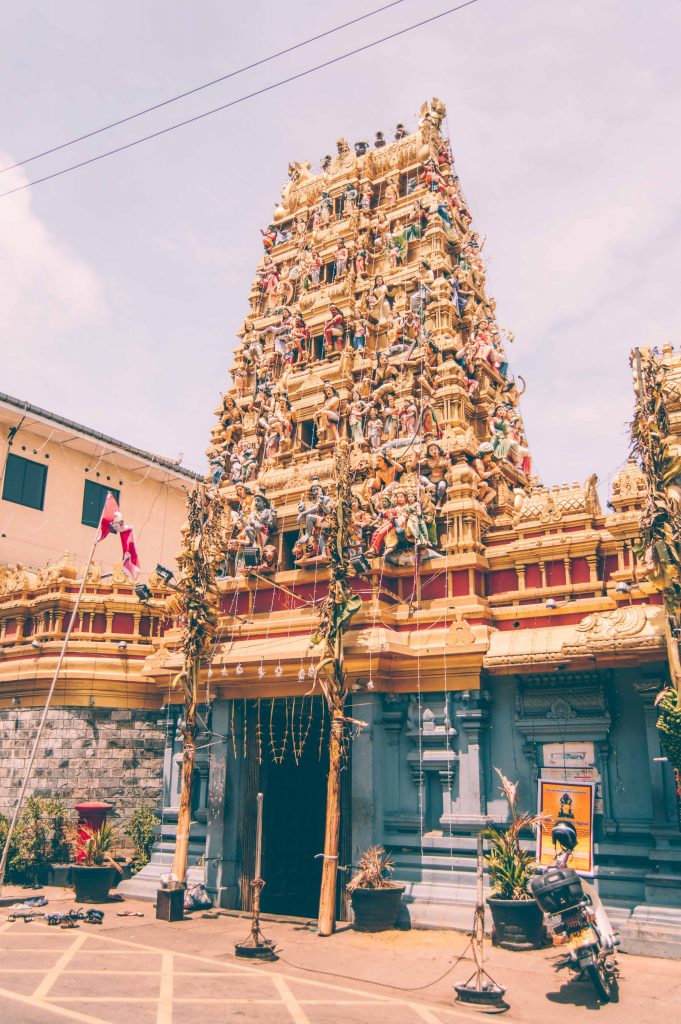 new kathiseran kovil