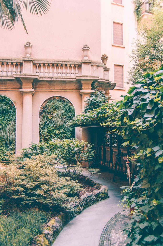 milan-courtyard