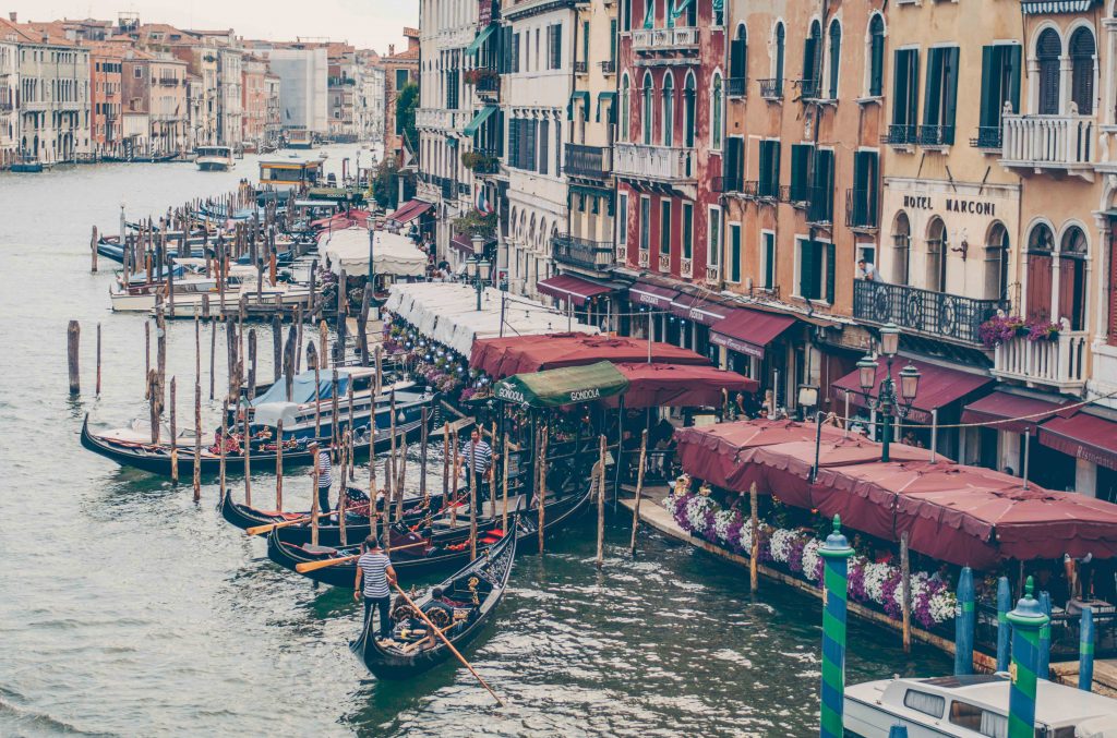 top-of-rialto-bridge