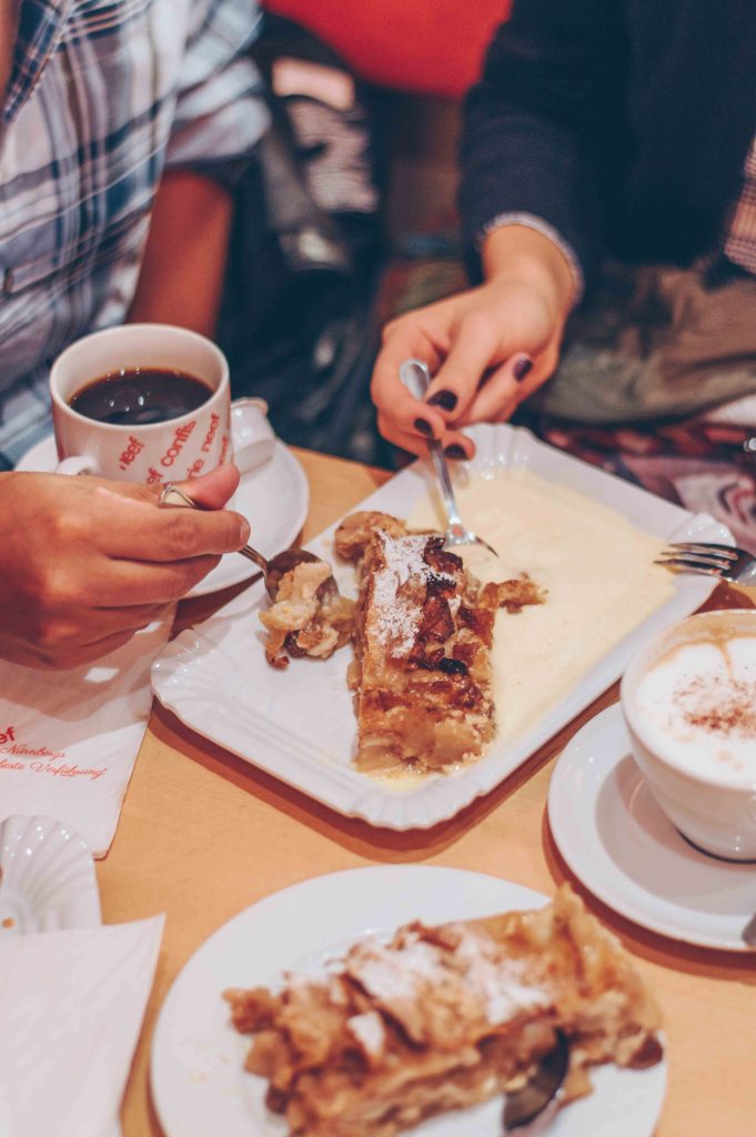 neef-apple-strudel