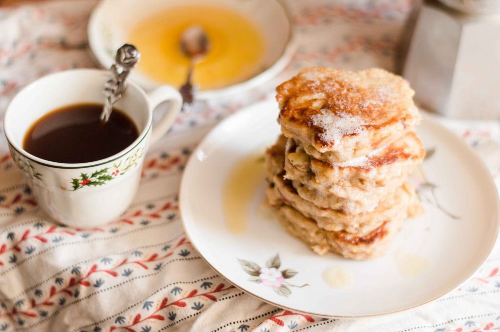 apple-oladyi-russian-cuisine