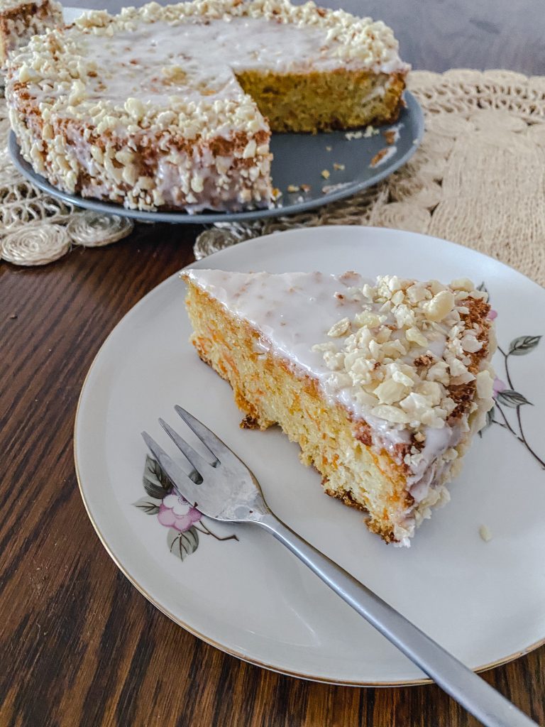 german-carrot-cake