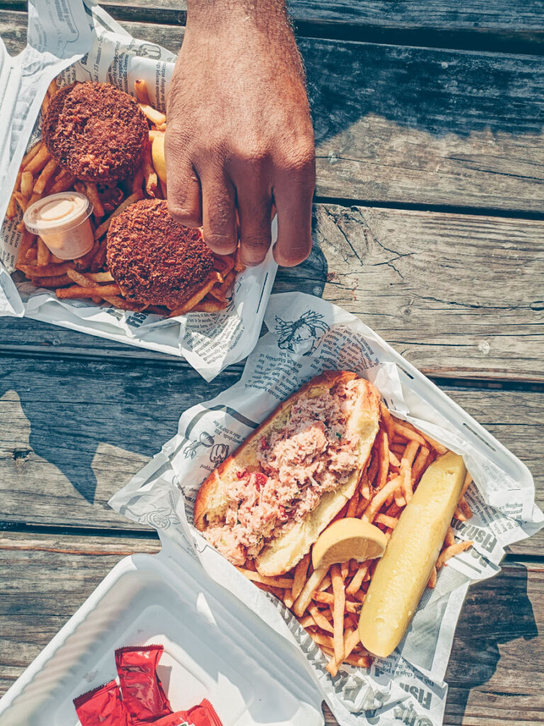 casual-spots-for-food-stop-in-toronto