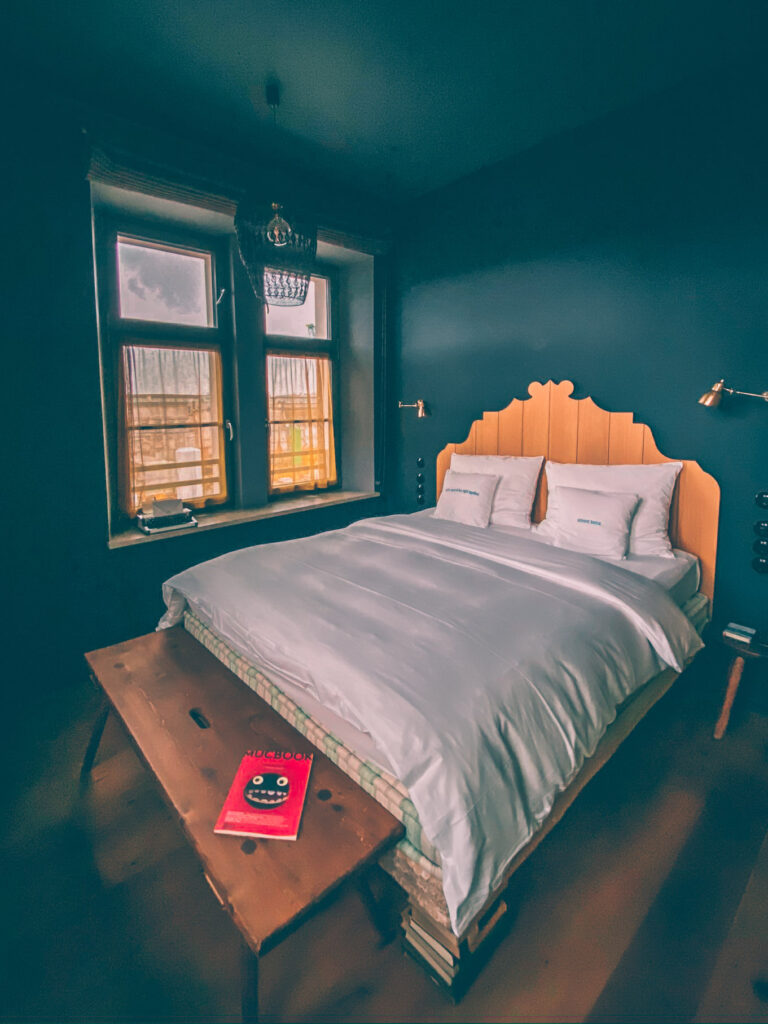 Where to stay if zou have 24 hours in Munich: the room at 25Hours hotel