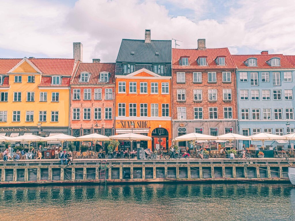 nyhavn view from the boat