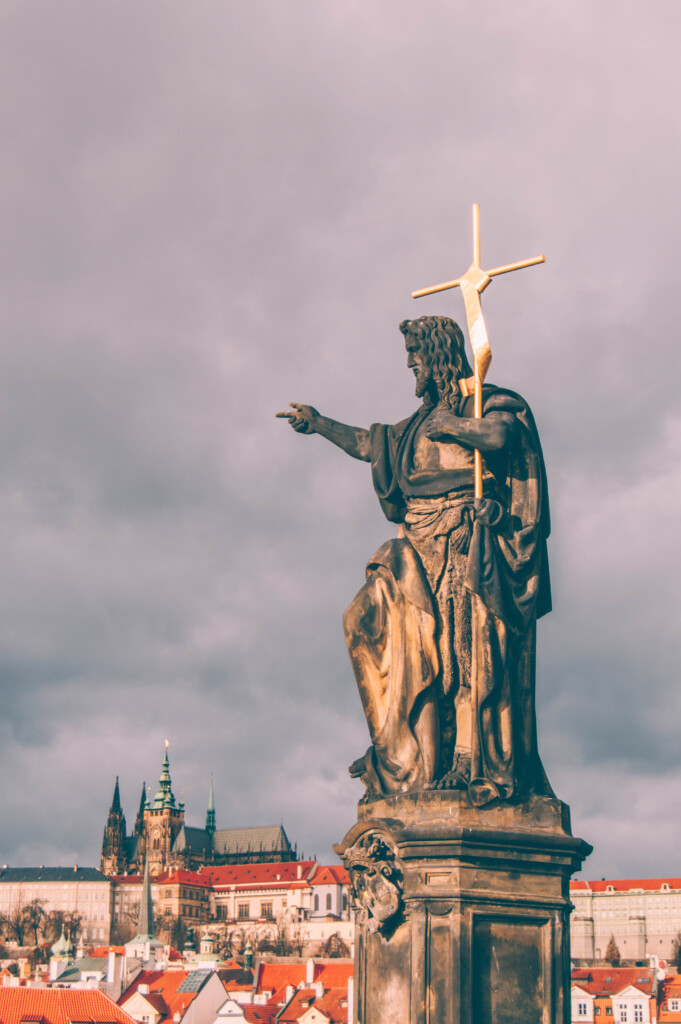 Charles bridge is a must see when spending one day in Praque