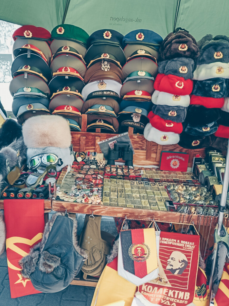 checkpoint charlie souvenirs