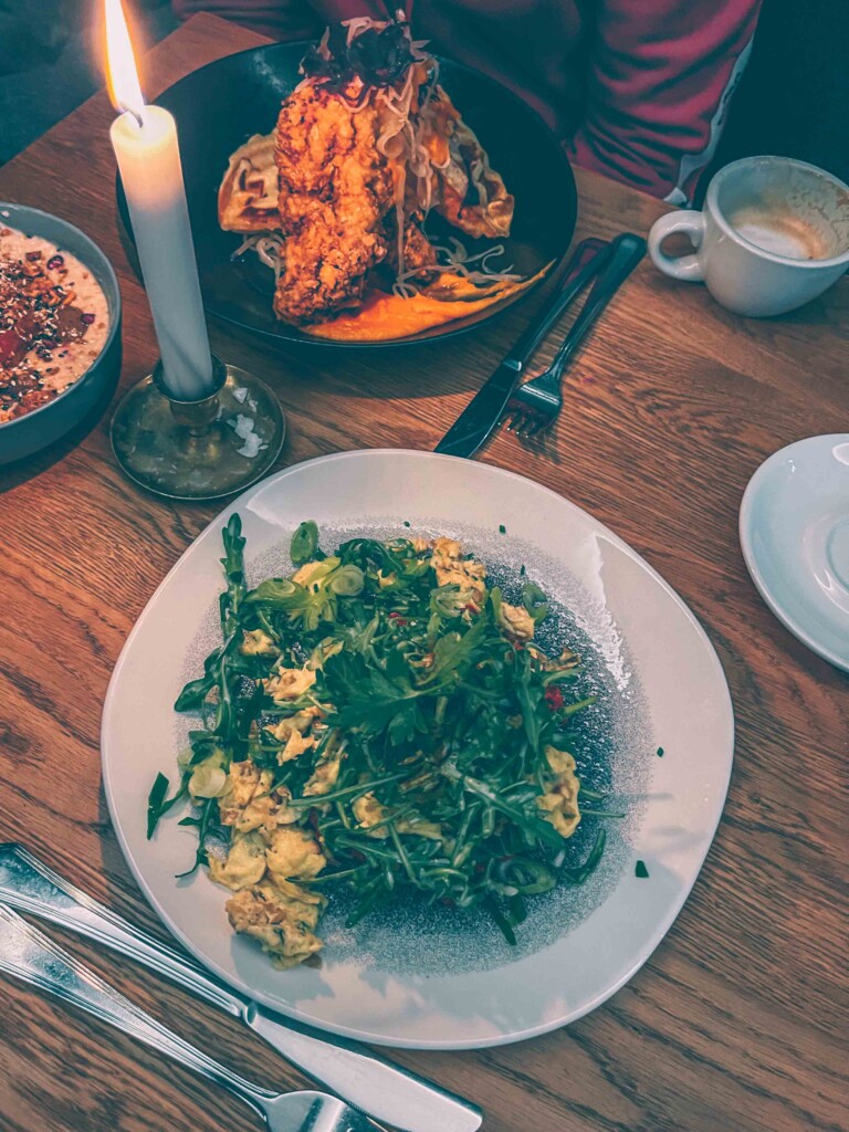 Delicious fried chicken and waffles served at Berta Boozy Brunch Klub is really the best breakfast in Hamburg