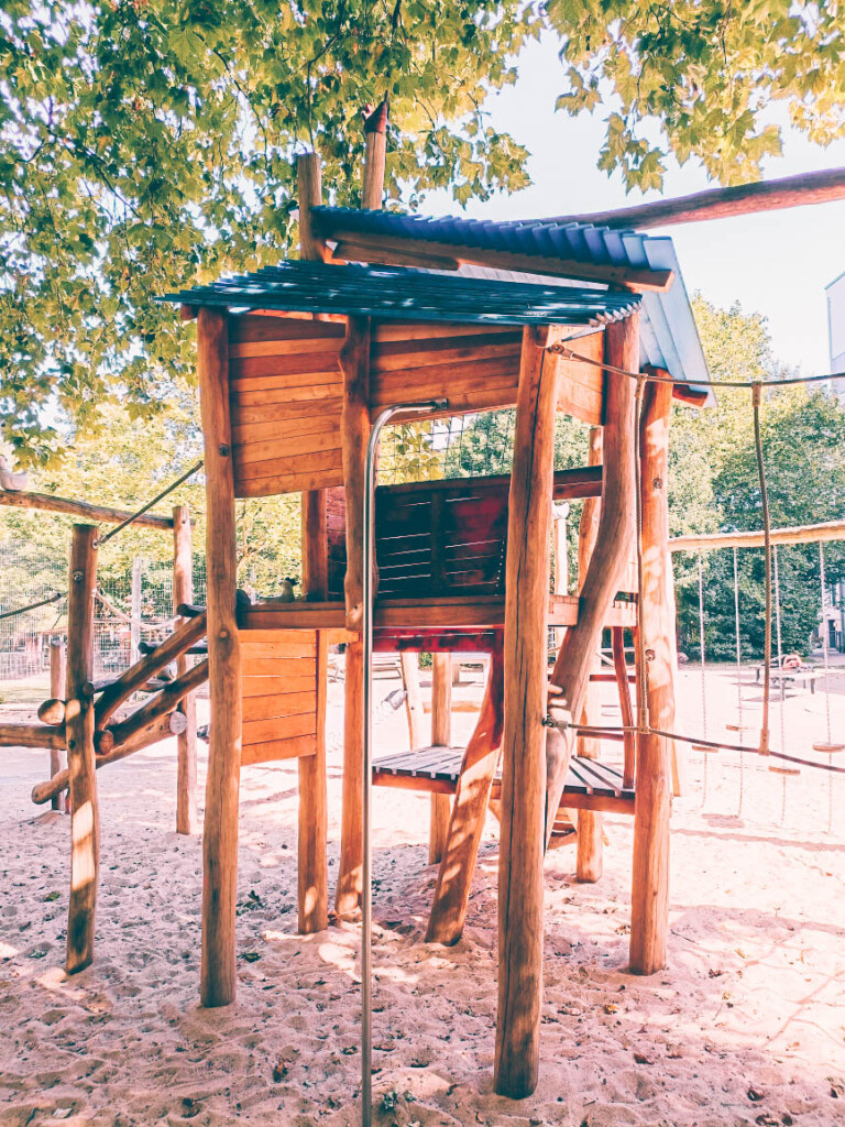 Amazing playground at Mottenburger H&uuml;hnertwiete