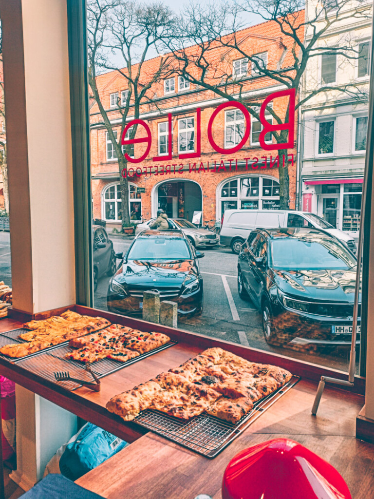 Bolle Pizza Sandwich in Ottensen