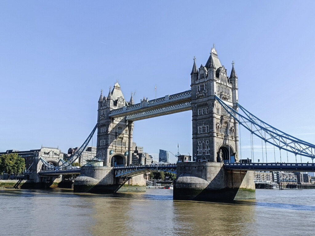 Make sure to visit Tower Bridge when you have 2 days in London. 