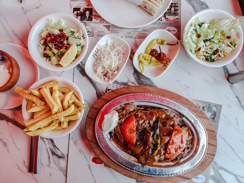 Metet is one of the best places to eat in Istanbul if you are craving D&ouml;ner
