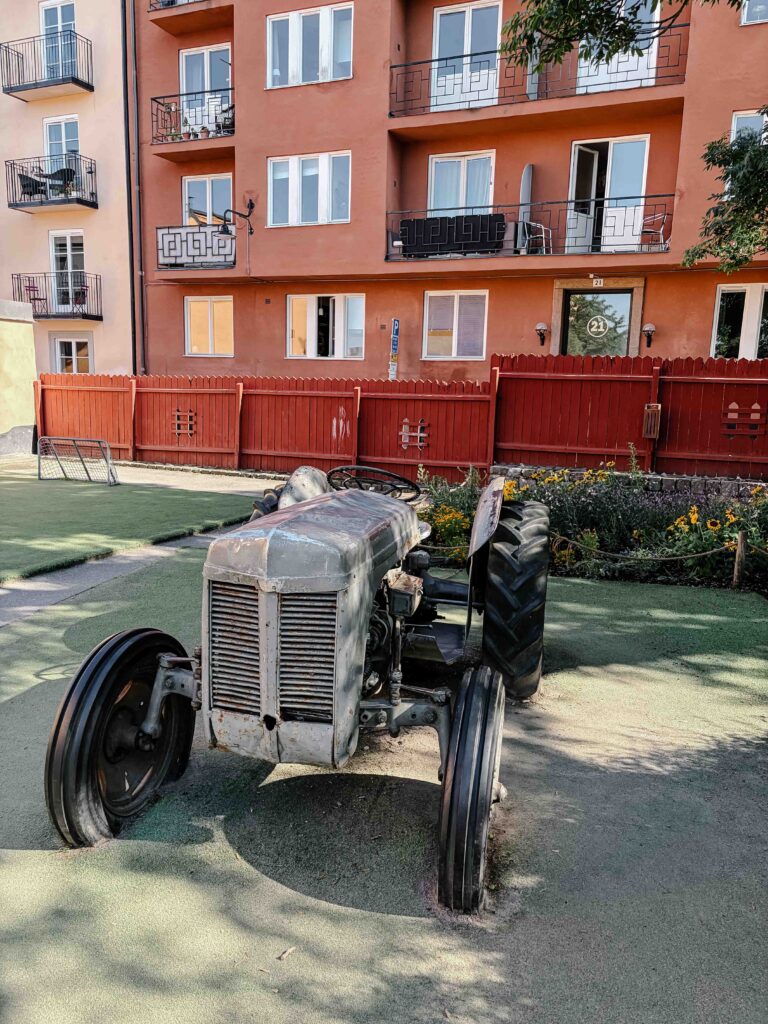 Ivar Lo's playground