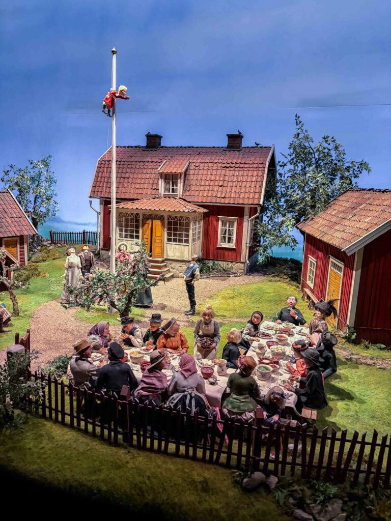 Junibacken story train