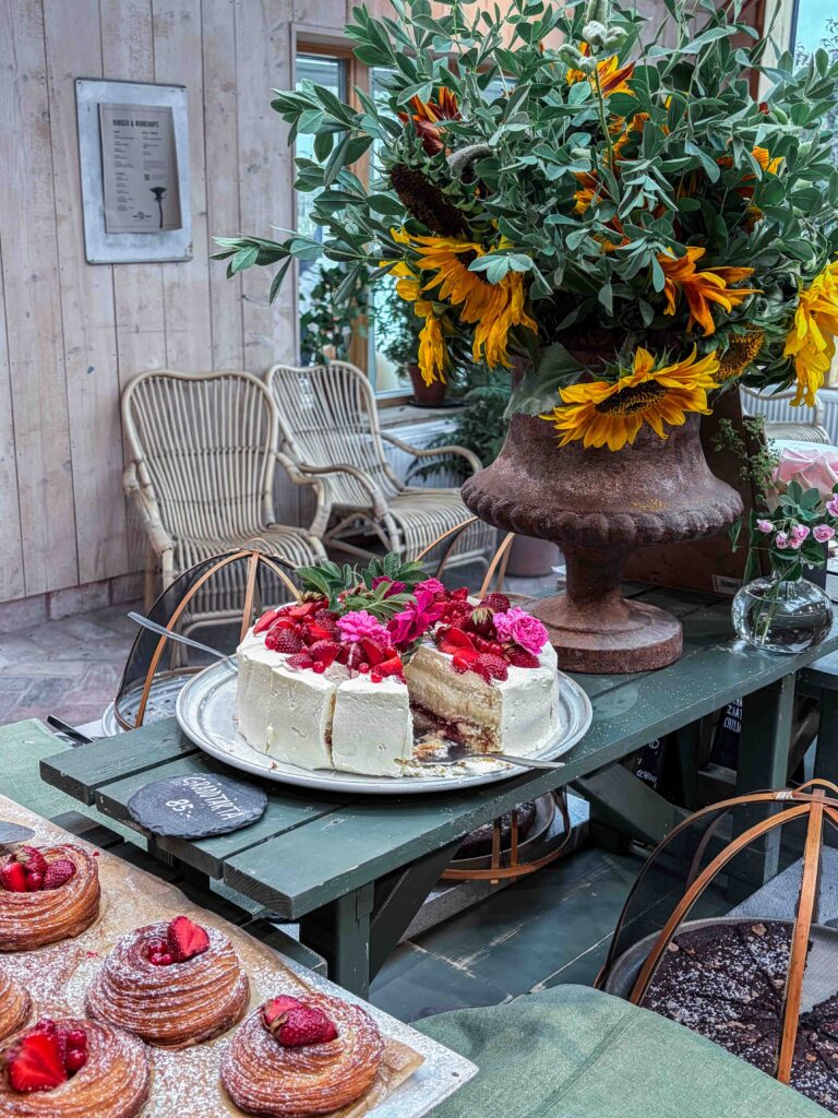 Rosendals Trädgård cafe