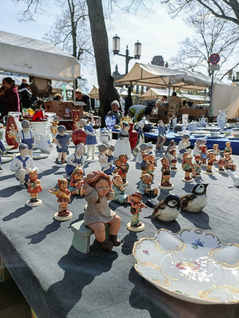 Berlin flea market Trödelmarkt