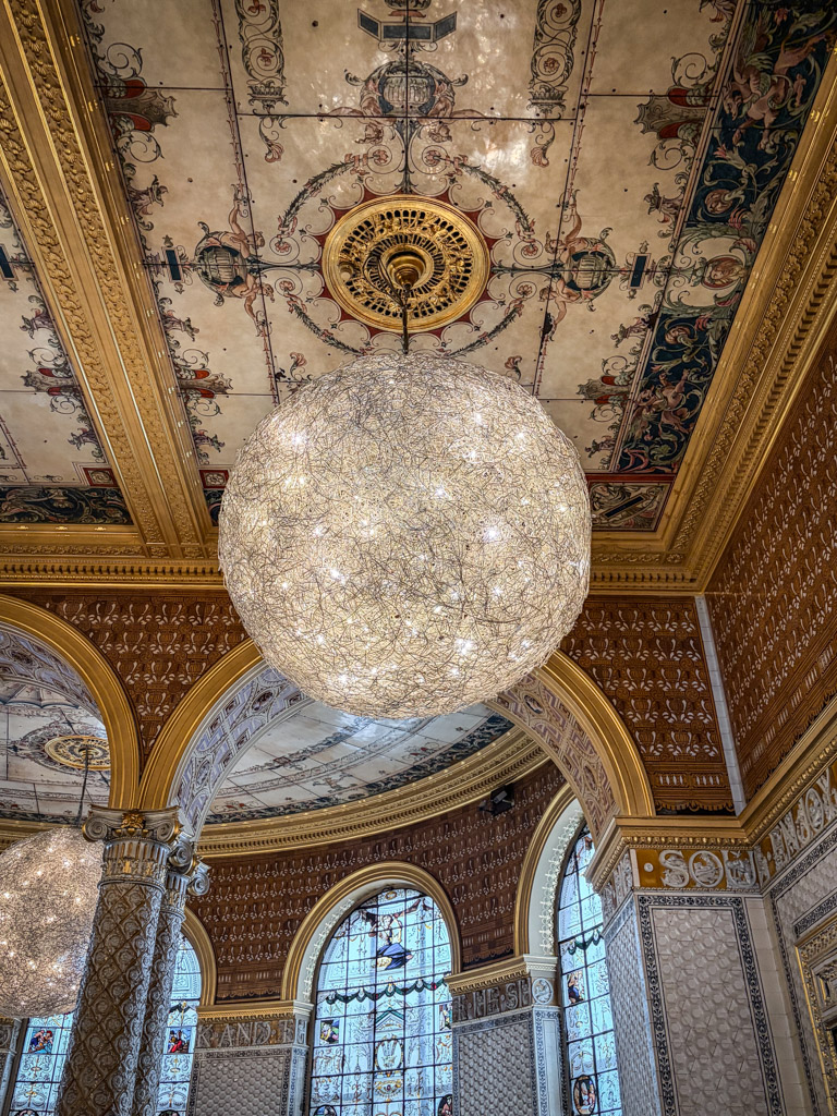 V&A museum cafe details