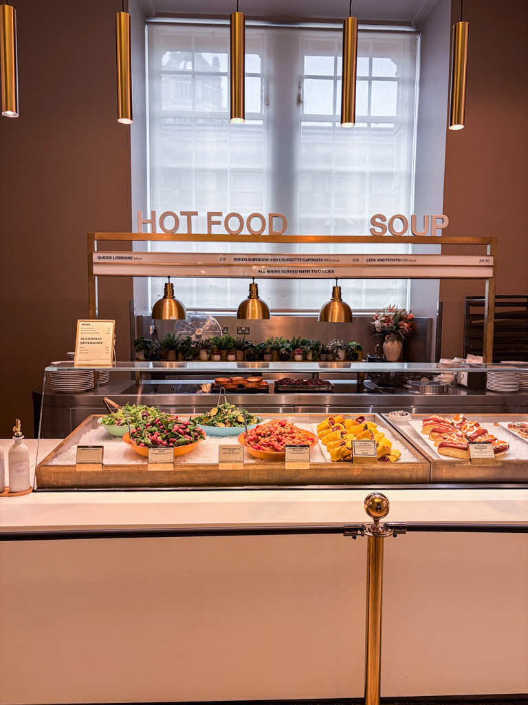 affordable lunch at V&A museum cafe